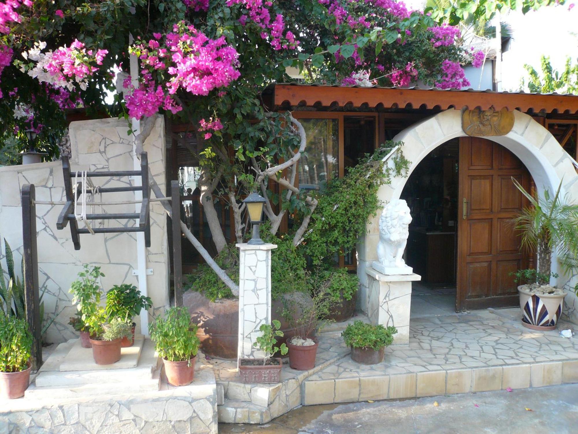 Greenfields Country Club Limassol Exterior foto